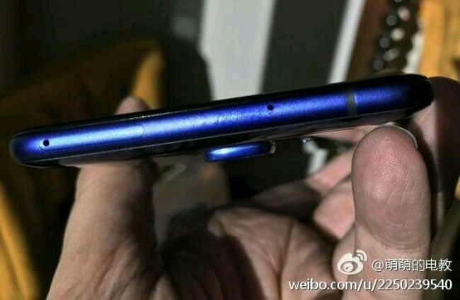 HTC U Ultra Insight & Tips: Specs, Display, and More